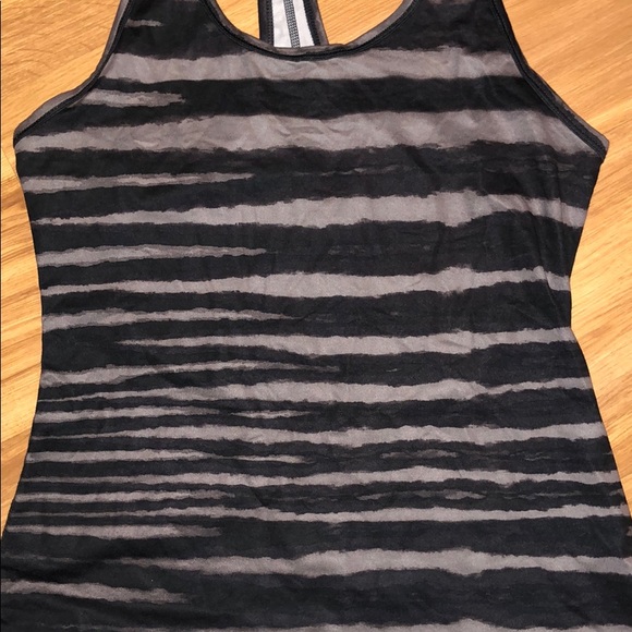 Women’s Nike Tank - Picture 2 of 4